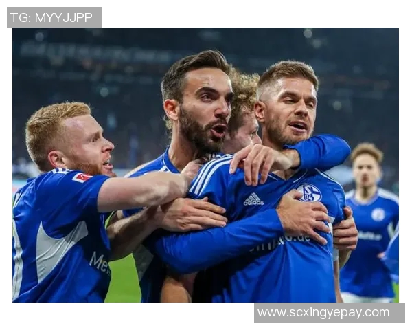 沙尔克04不敌拜仁,德甲战场再次遭遇挫折 沙尔克04不敌拜仁,德甲战场再次遭遇挫折